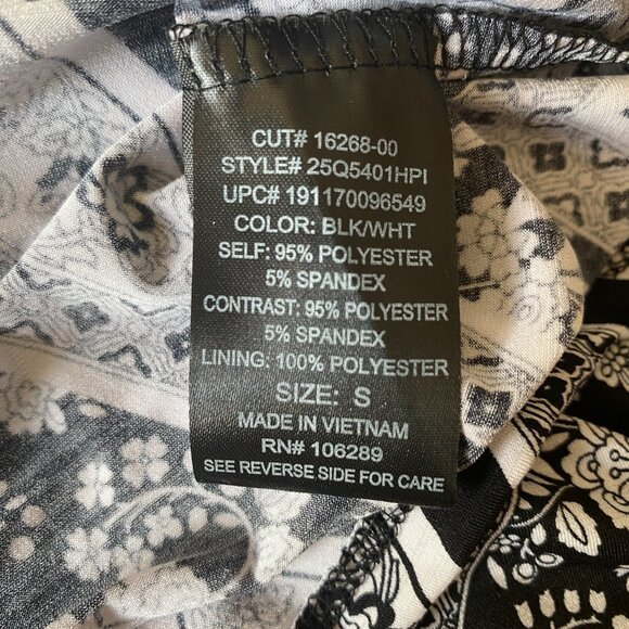 Three Pink Hearts women's black and white halter top sleeveless long maxi dress - Picture 10 of 12